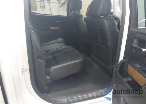 2015 Chevrolet C/K 3500 Crew Cab из США, поврежденный, VIN 1GC4K0C89FF680886